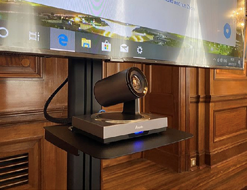 blade VS 1（缩）.png